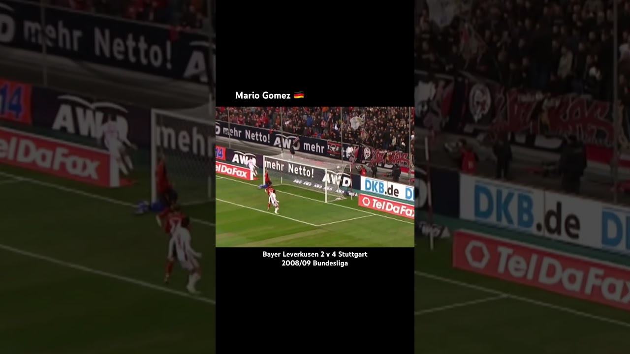 Birthday - Mario Gomez: Anticipating the crossing to score a banger goal with a nice volley shot