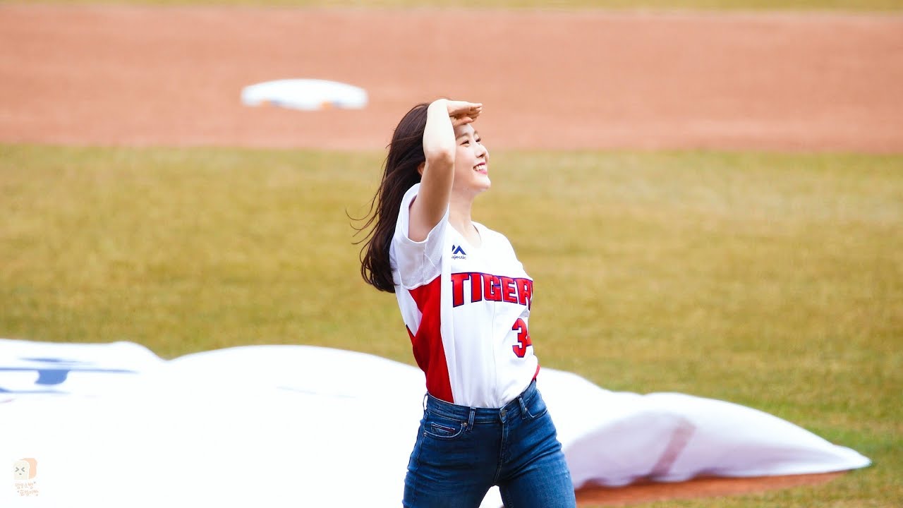 190323 오마이걸 효정 (HyoJung) Full Cam - 불꽃놀이, 비밀정원, 내 얘길 들어봐 - 기아 타이거즈 개막전 [직캠 / FANCAM] [4K 60p]