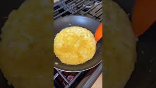 Making an omelette for the first time #cooking