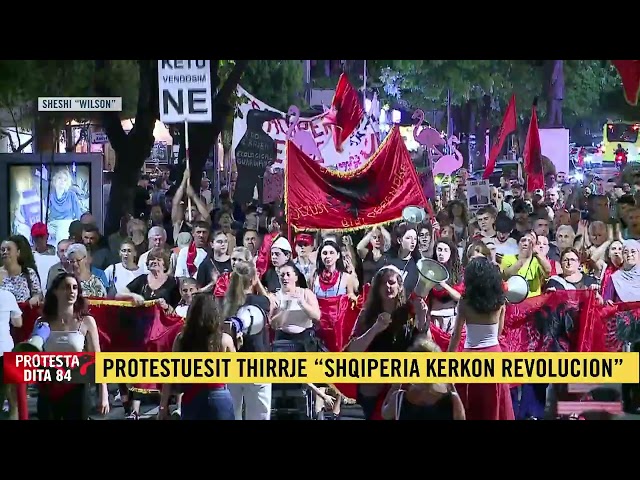 Vijon marshimi i protestuesve në rrugët e Tiranës, brohoritje në kor kundër qeverisë