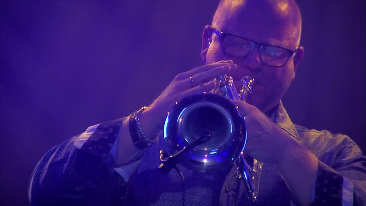 Eleven20one - Sorry (Kyteman)