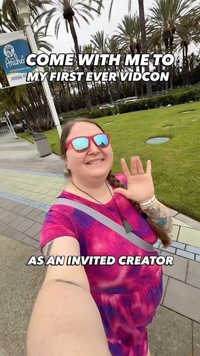 Come with me to VidCon 2025 as an invited creator! | ​⁠@catladytails #vidcon2025 #vidcon