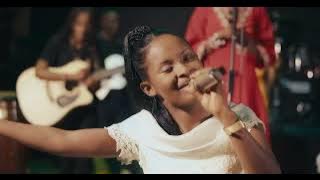 Alvella Muhimbare - Umubavu Ft Pin Pajo ( music Video)