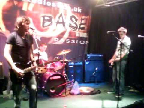 Crimson joy live @ the base Sunshine and Home