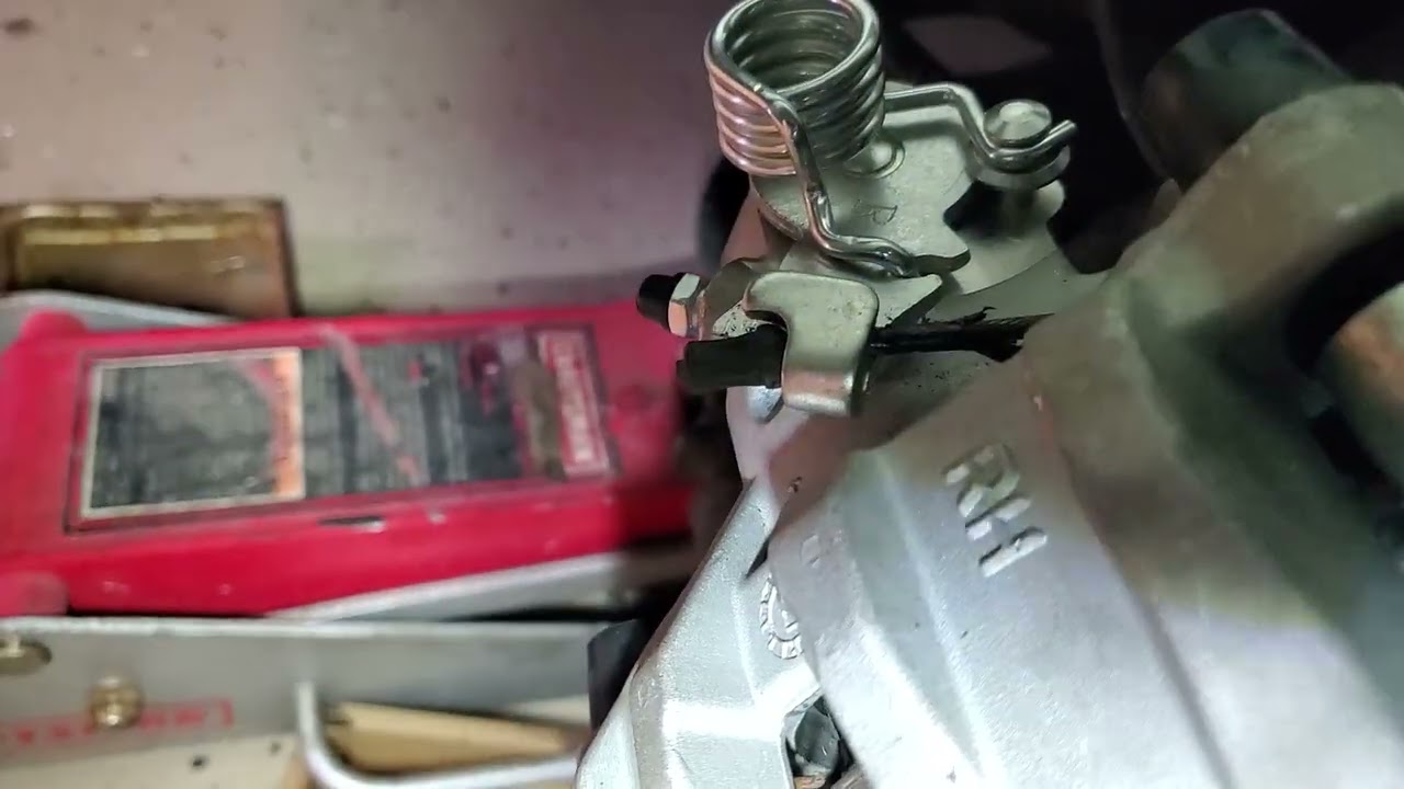 2019 Ford Transit Connect  rear caliper installation