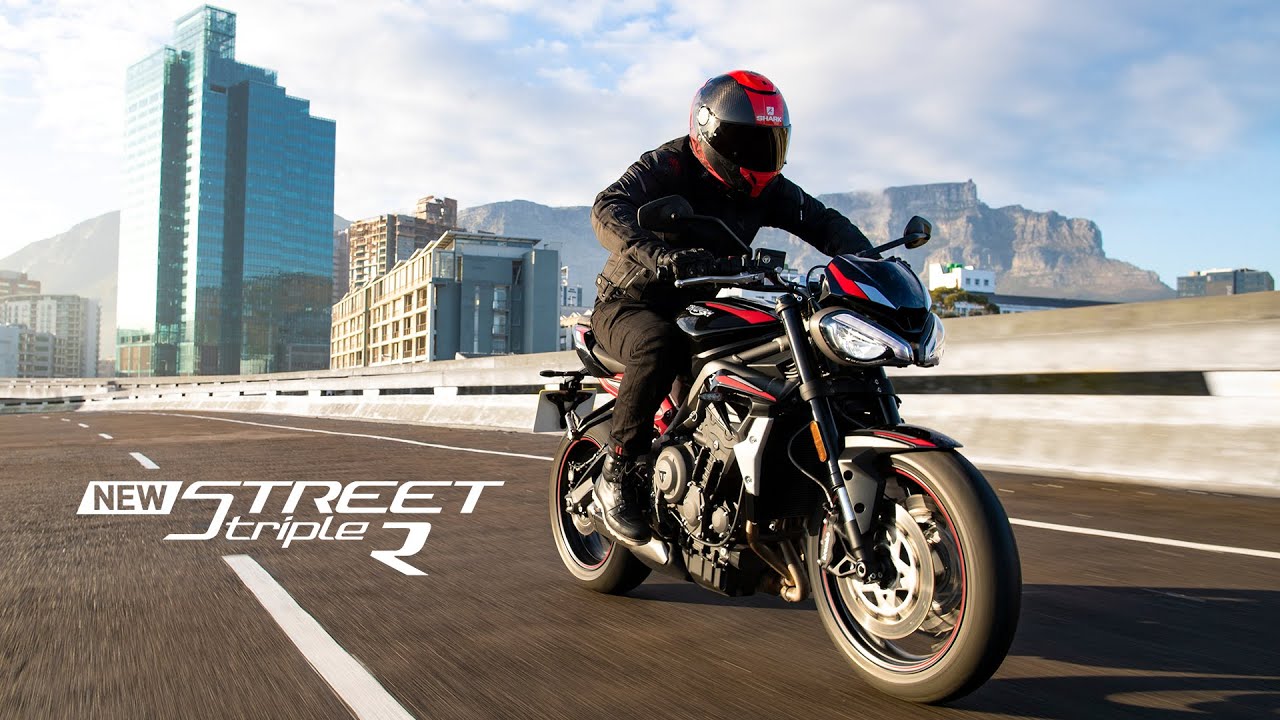 New Street Triple R - The Definitive Street Fighter - YouTube