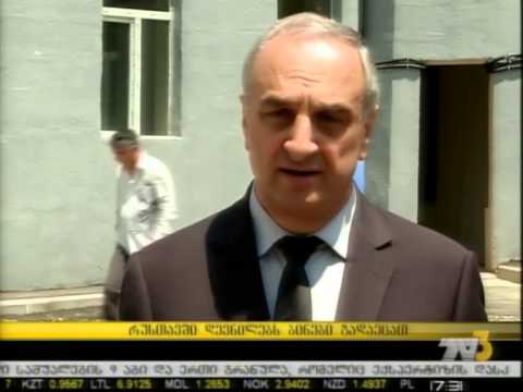 რუსთავში დევნილებს ბინები გადაეცათ