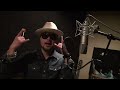 Chingo Bling de 'Filly Brown' improvisa un rap para HOYLA