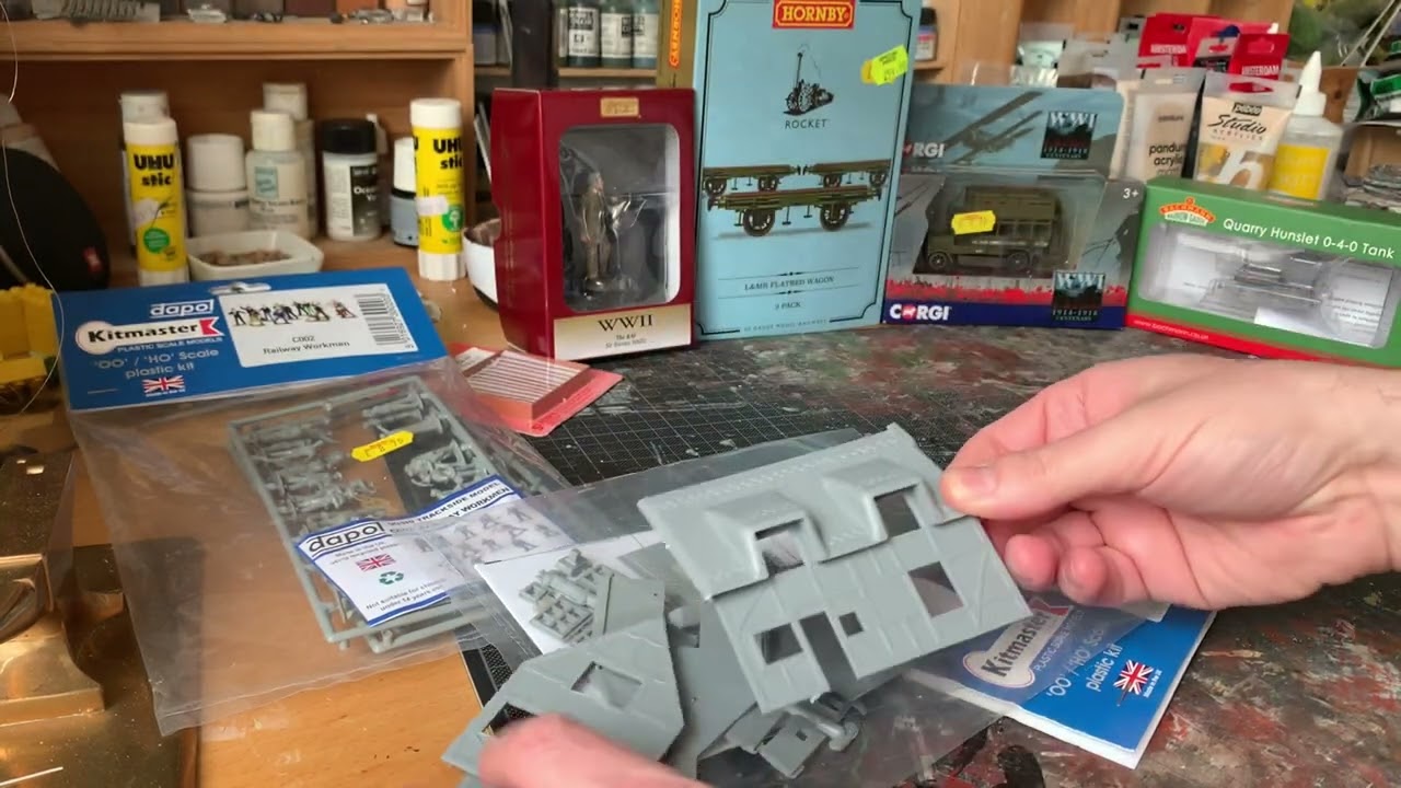 Plyndring af engelsk hobbybutik