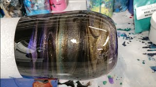 Resin painting a wine glass tumbler black and mermaid colors! Galaxy tumbler