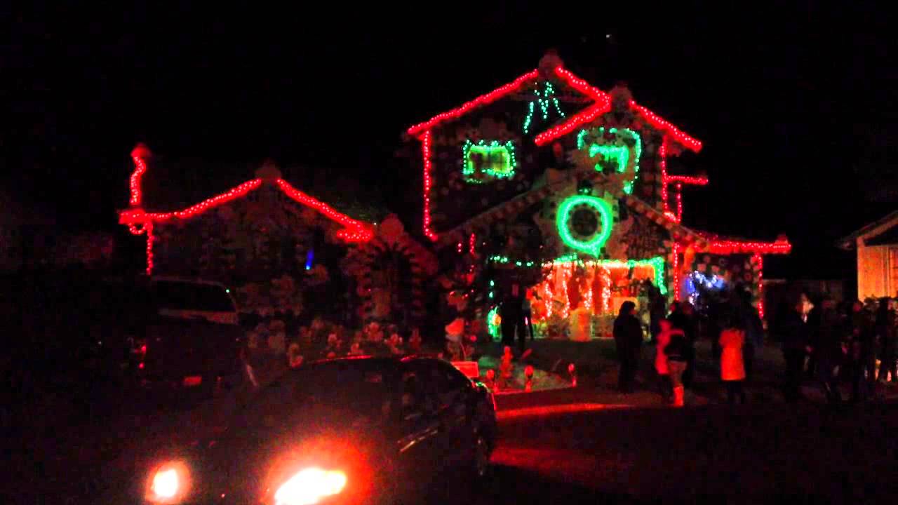 Gingerbread house Christmas lights the Grinch YouTube