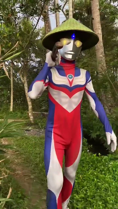 Ngopi Ngopi Maseh #shortvideo #meme #funny #lucu #ngakak #viral #memes #ultramen #hiburan #ultraman