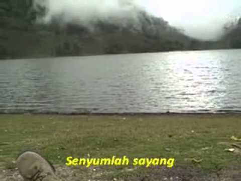 Sayangilah Dia Walau Kau Tak Cinta - Jamal Mirdad