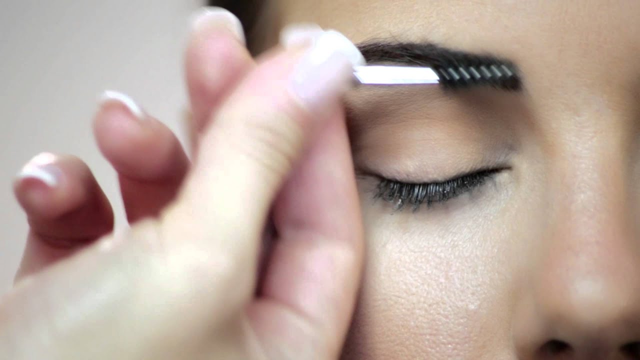 Sephora - Shading Eyebrows