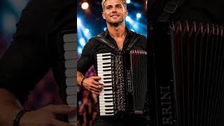 🎶 Solo de acordeon care rupe scena 🔥 #romanianmusic #music #emotii