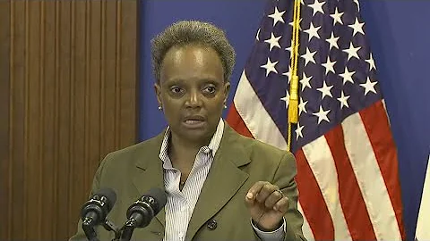Lightfoot demands help from feds as more migrants ...
