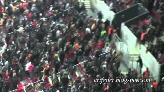 Tribündeki Inancın Sahaya Ikinci Yansıması Alex Tribünden Çekim