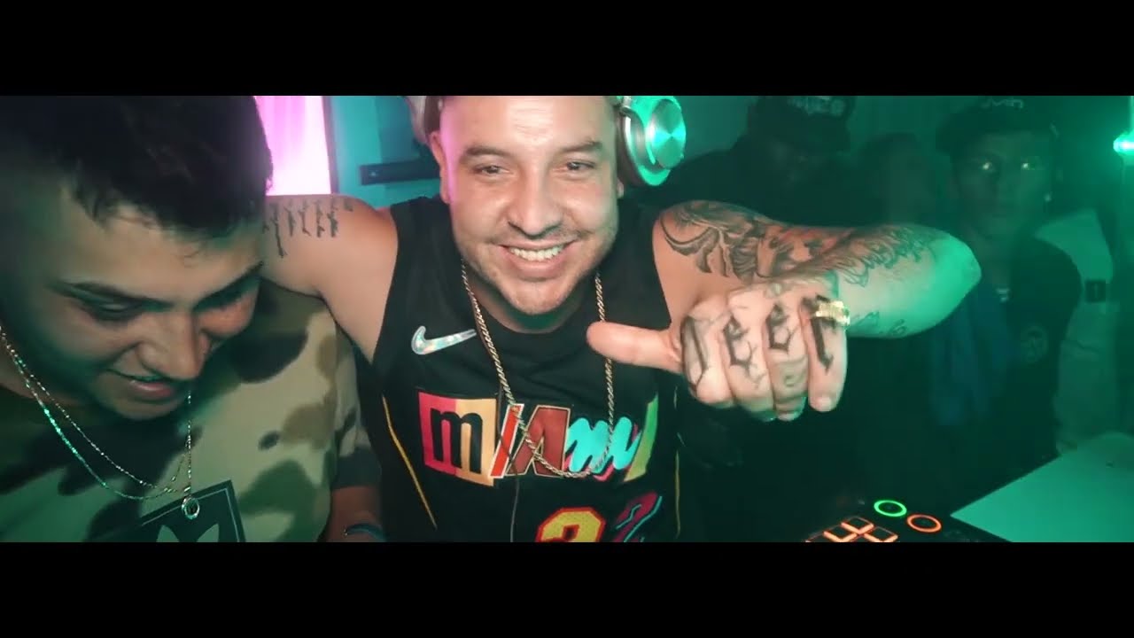 Guarda OLD SCHOOL - MAGIC ON su YouTube Guarda OLD SCHOOL - MAGIC ON su YouTube