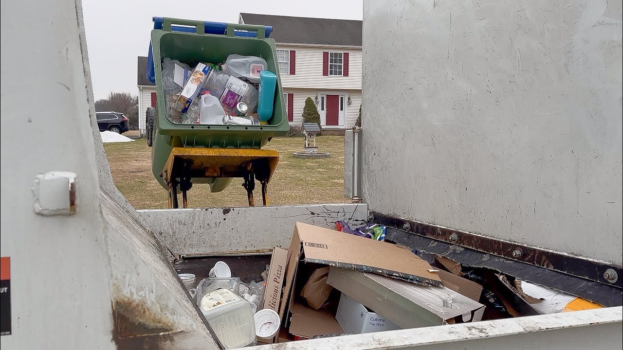 Sanico Curbtender MSL knocking out a recycle route 