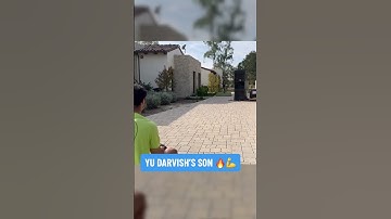 Yu Darvish playing catcher for his son 🤝