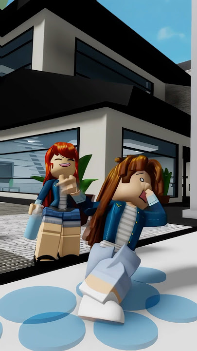 Bacon tried to slip her but then this happened… 😨 #shorts