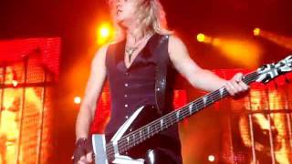 Def Leppard - Animal - Usana Amphitheatre - Live 2011