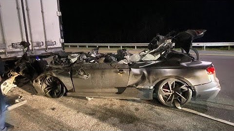 Crystal Castles - KEROSENE (Audi Rs5 300 KM_H Crash)