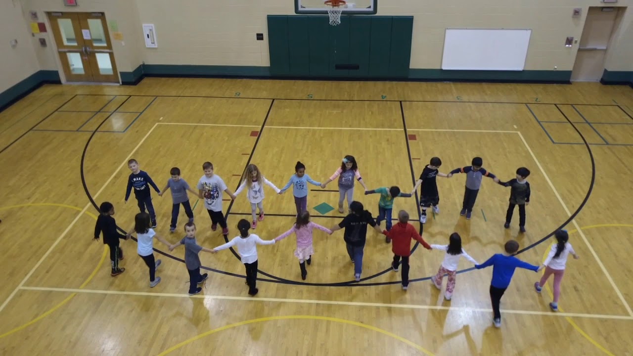 Chimes of Dunkirk- Elementary Folk Dance - YouTube