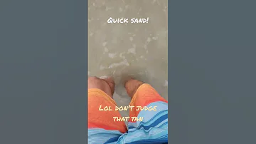 quick sand 😨😲 #viral #funny #virealshort #sand #beach #quicksand #sand #sandybeach #feet #shells