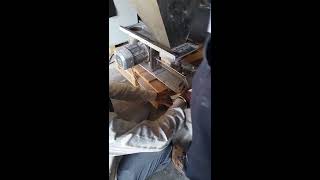 Volumetric screw feeder