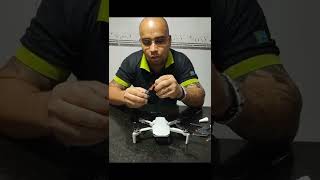 troca hélice drone dji mini2, travar os parafusos