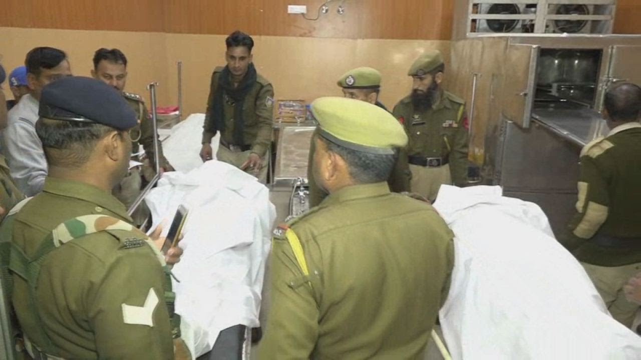 CRPF jawan kills 3 colleagues, kills himself