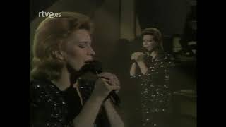 Video thumbnail of "Iva Zanicchi - La Orilla Blanca, La Orilla Negra (1982)"