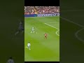 انقاذ روبرتسون لاعب ليفربول