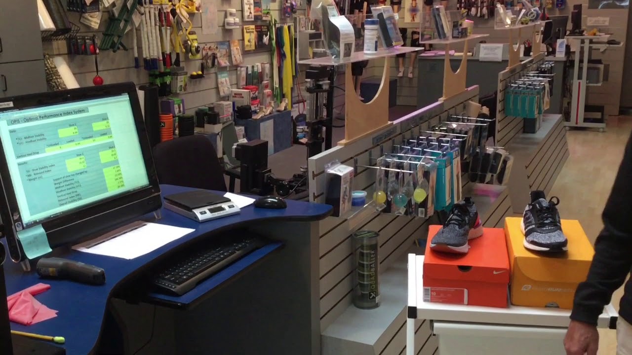 Structural Parameter Test Nike Epic React vs Adidas Ultra Boost ST