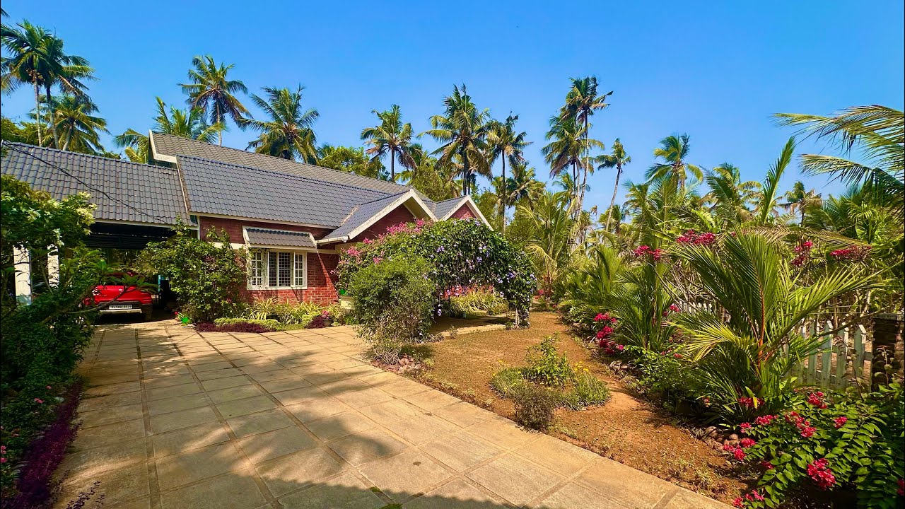 Земельный участок площадью 50 центов и отличный дом по низкой цене.