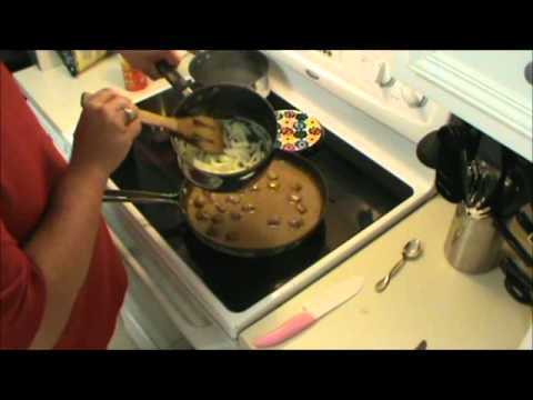 Meatballs with Brown Gravy hqdefault