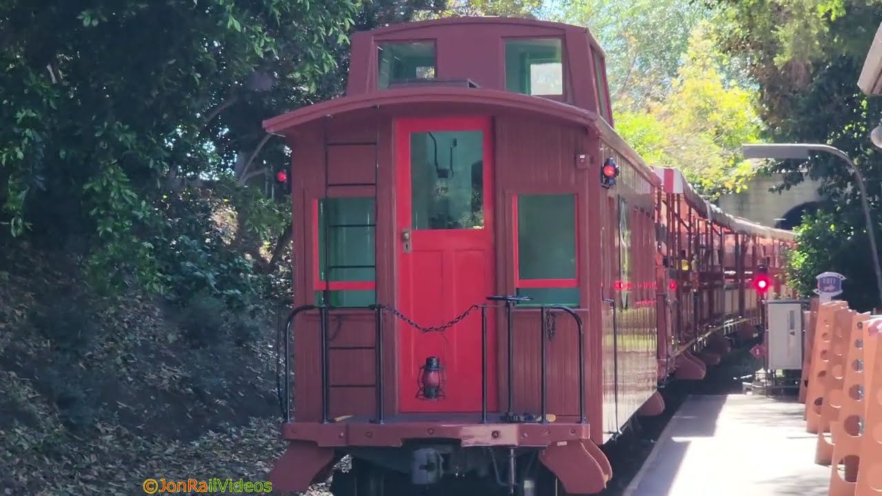 2/22/26 The Disneyland Railroad: Another round of 4 trains