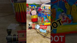 🚂✨ “Ayo naik kereta klasik ini! Ini adalah keseruan vintage terbaik! 🎉”