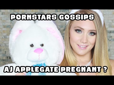 AJ Applegate pregnant ?