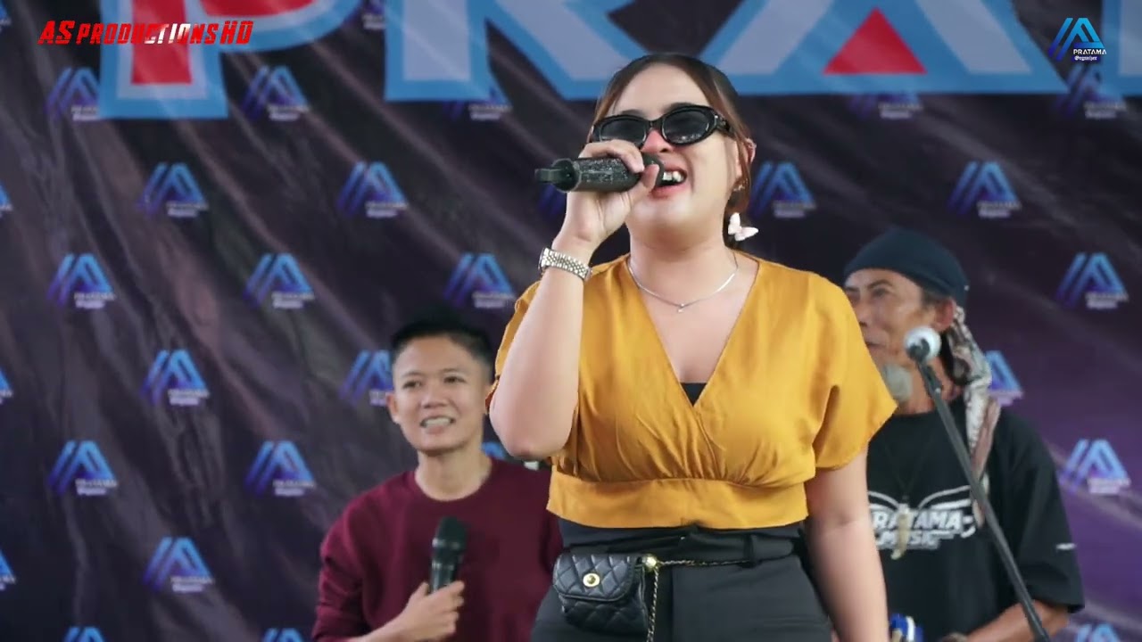 HIKMAH DIRI RESSY KANIA DEWI PRATAMA LIVE KADUGEDE KUNINGAN