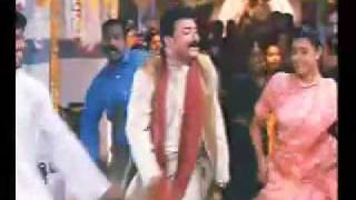 One Man Show- malayalam song- pavizhamalar penkodi