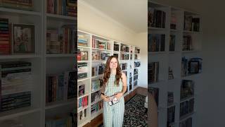 new apartment, new shelves 😘📚#bookshelfreorganization #romancegirlie #romancebookshelves