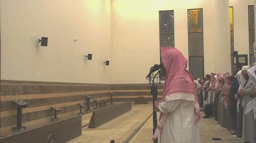 {أمن هو قانت أناء الليل ساجدا و قائما يحذر الآخرة ويرجو رحمة ربه}سورة الزمر/الشيخ محمد اللحيدان
