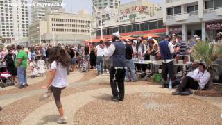 Hasidic Dance - Rabbi Nahman Meuman