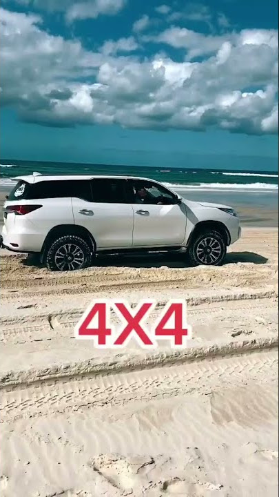 4X2 vs 4x4 Toyota Fortuner #shorts