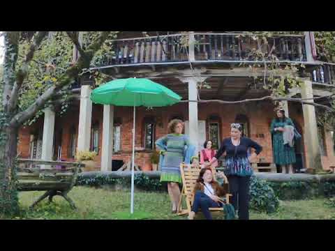 სპექტაკლი ექვსი შინაბერა და ერთი მამაკაცი