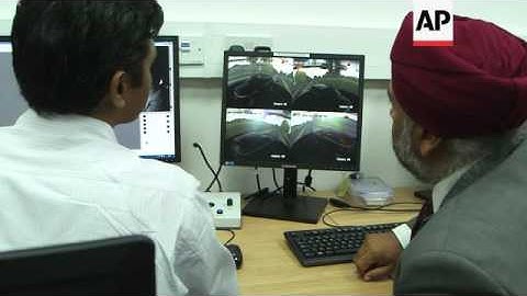 Simulator puts driverless cars to the test