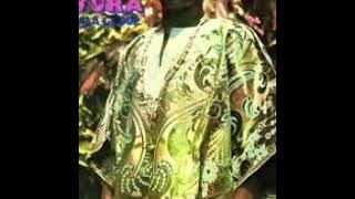 Ayinla Omowura  ( Omi Titun)