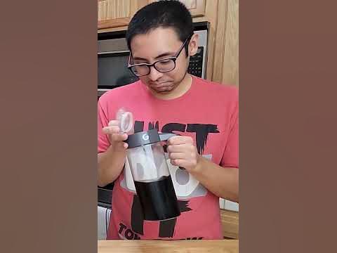 Turning Leftovers Into Cheesecake - YouTube